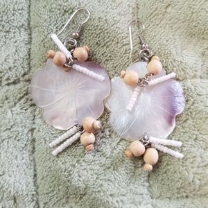 Shell earrings
